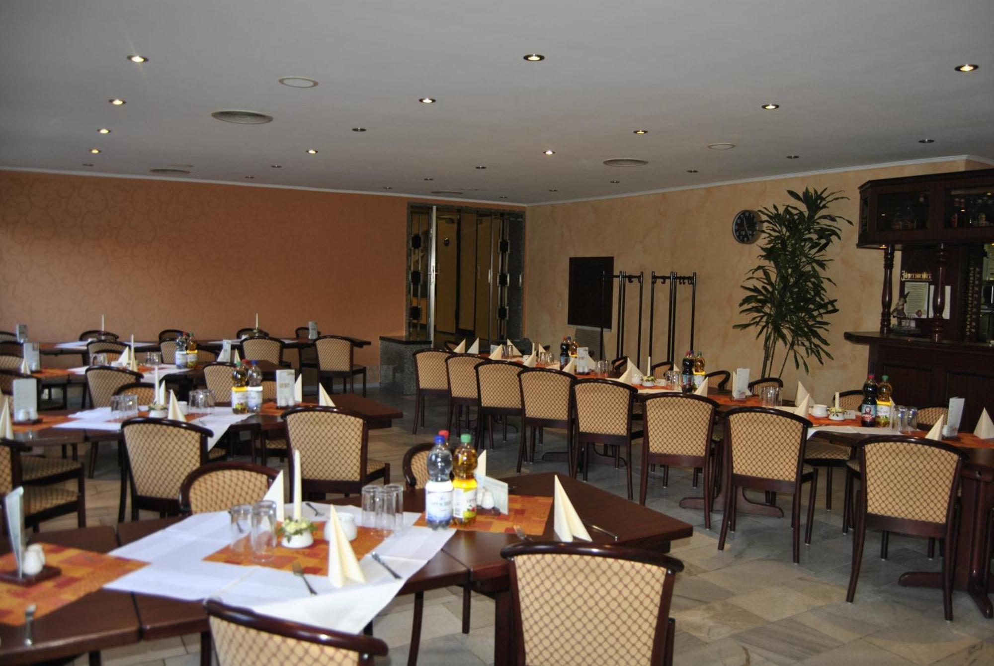 Hotel Heidenschanze Дрезден Экстерьер фото